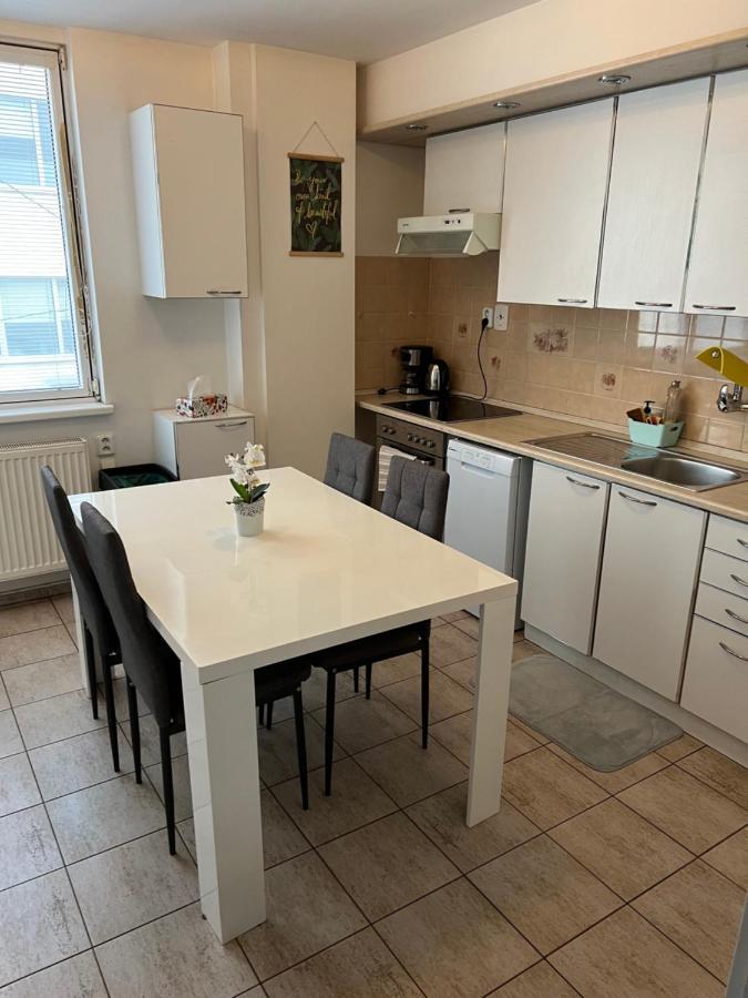Iren Apartment Bratislava Buitenkant foto